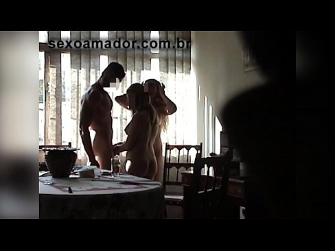 ❤️ Els amics sexuals conviden un home gegant i un trio amb ell ️❌ Porno anal al ca.passiveincome1.ru